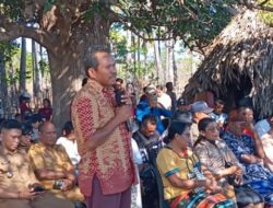 Petani Mengeluh, Bupati Menjawab