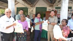 Bupati Kupang Bawa 238,14 Beras Untuk Masyarakat Amarasi Raya